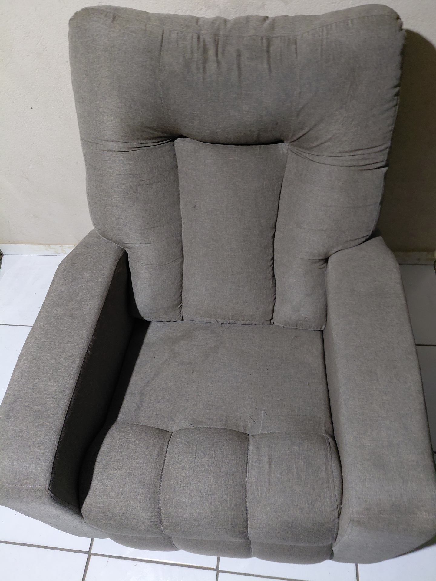 Poltrona — Antes